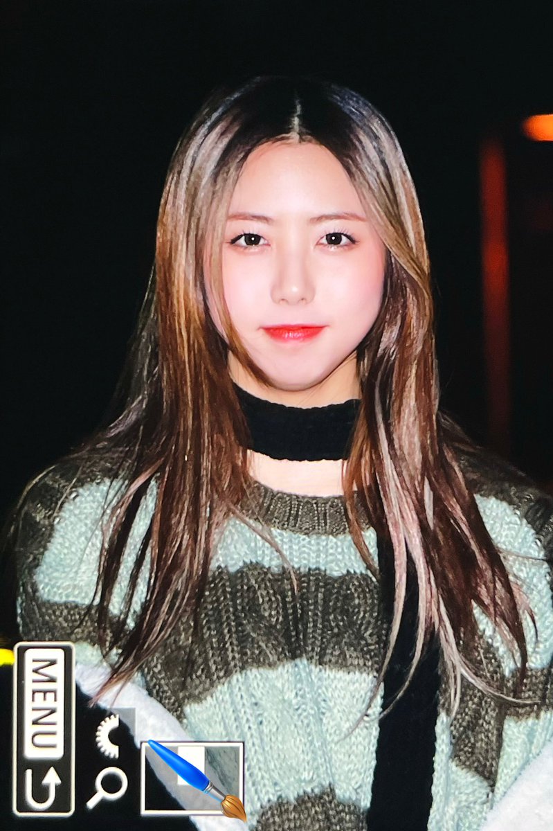 palette_430's tweet photo. 230214 프리뷰

#이레 #Ireh #조서영
#퍼플키스 #PURPLE_KISS https://t.co/2GCjTnC1I0