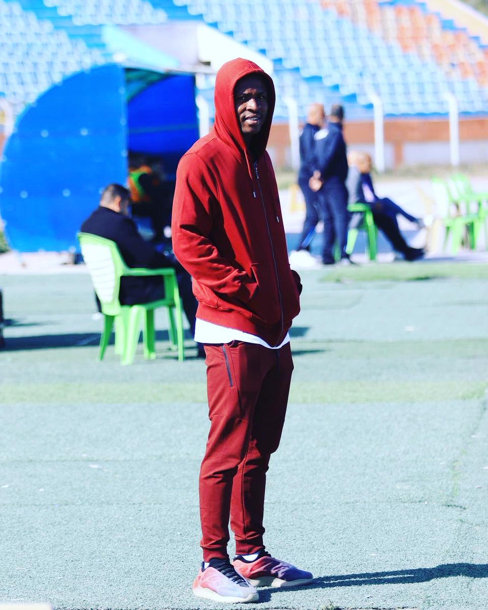 “Be kindly affectioned one to another with brotherly love; in honour preferring one another;”
Romans 12:10 KJV