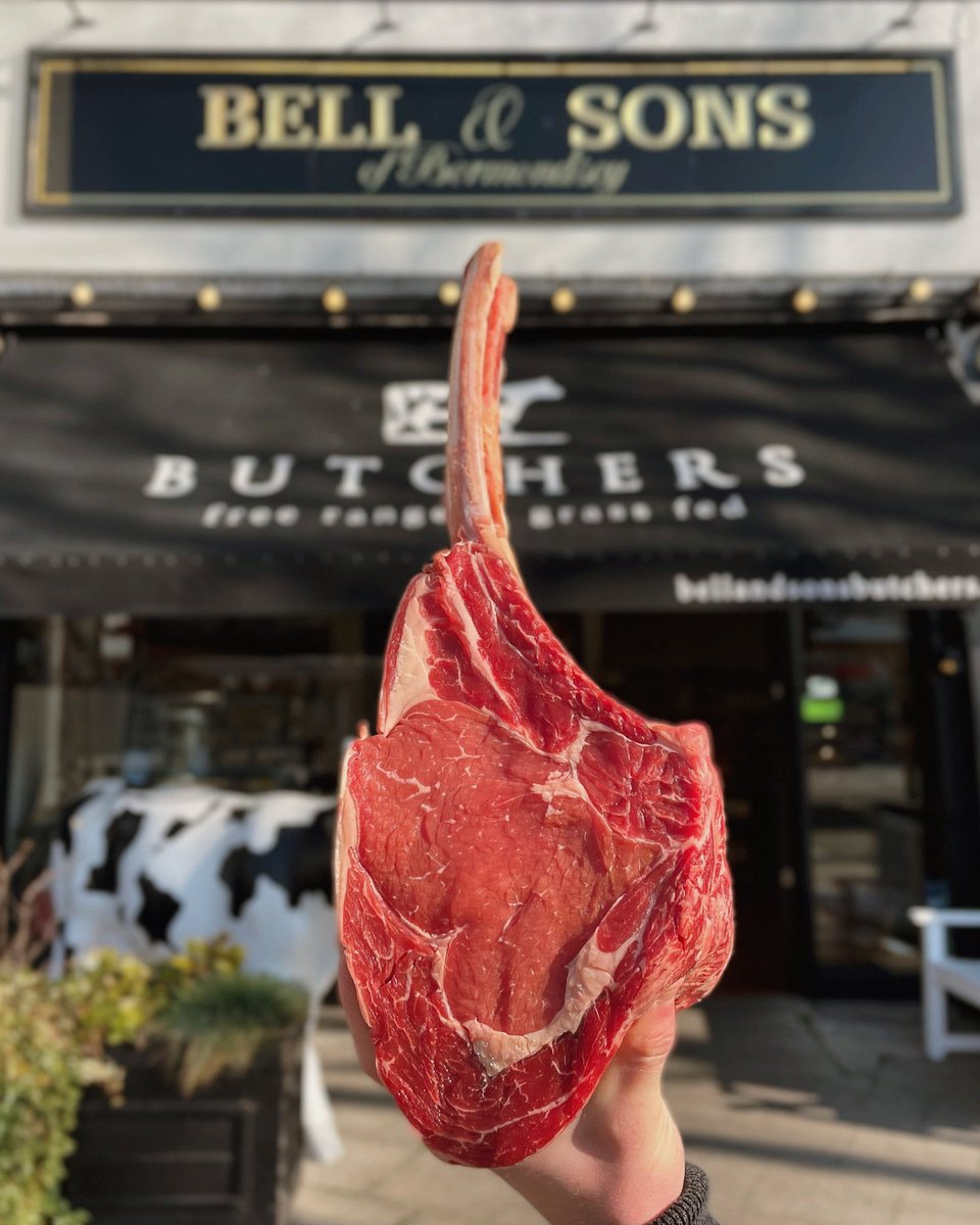 Tomahawk for two? #ValentinesDay ❤️❤️❤️