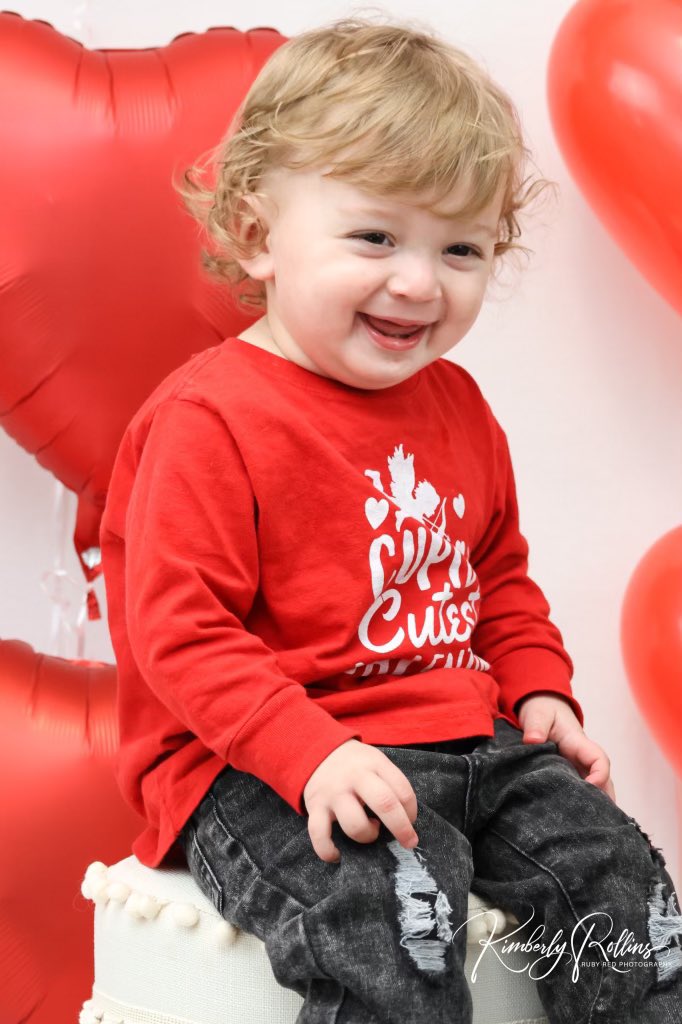 1 pic. Happy Valentine’s from lil nut ♥️ https://t.co/FvVk4hL2j9