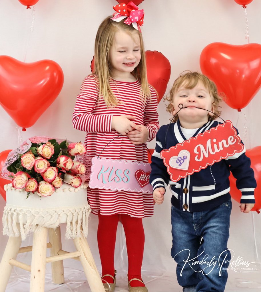 2 pic. Happy Valentine’s from lil nut ♥️ https://t.co/FvVk4hL2j9