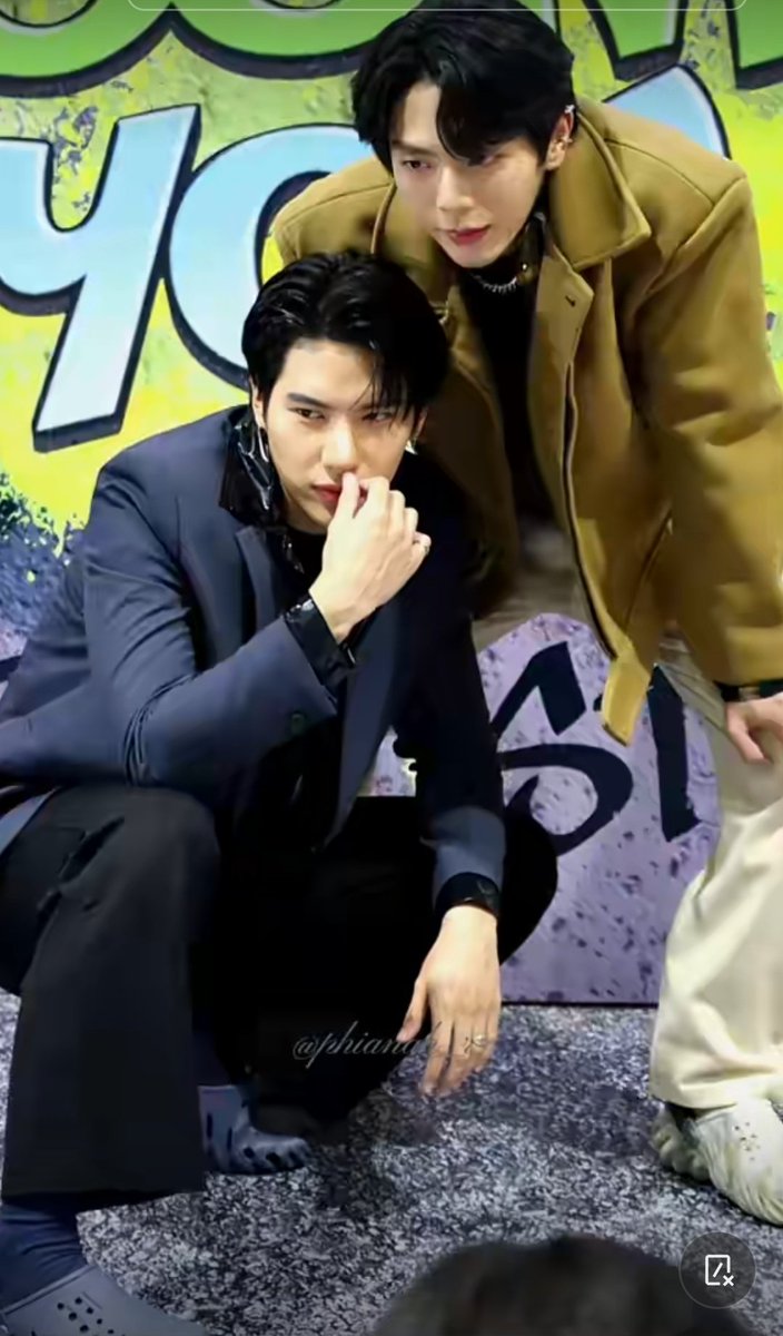 choialexasblog2's tweet photo. WHEN DID THIS HAPPEN?!!?! WHEN #MAXUP STARTED?!?! I'M SCREAMING!!! THEY HAVE POTENTIAL!!! SOMEONE CAST THEM ON A SERIE RIGHT NOOOOOOOOOOOOOOOOW!!!! https://t.co/Nl5AedXt6d