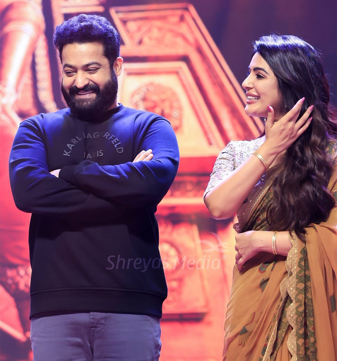 SimhaNTR4's tweet photo. @iamsamyuktha_ I am waiting 🎥🎞️📽️ 👇 🤗 https://t.co/hxmJoNmQNV