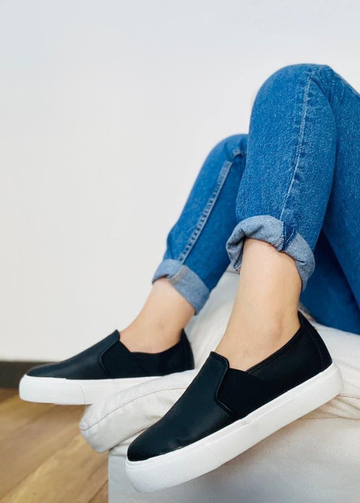 KamarStore's tweet photo. #newarrivals llévate hoy #MARTES estas #Hermosuras
1 par a tan solo $14.99
2 pares x solo $25.00. 🥰😍😱
#soloenkamar #PodesCombinar https://t.co/YOlKum0PWx