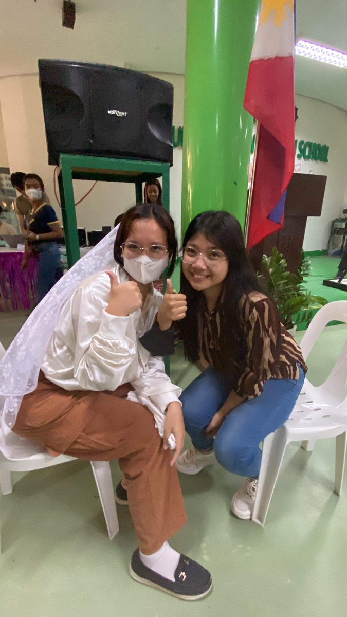 mini_tipanya's tweet photo. Sorry guys happily married na me @mashedpotato_fr 🥰🙈 https://t.co/kv4dnJ6PPf