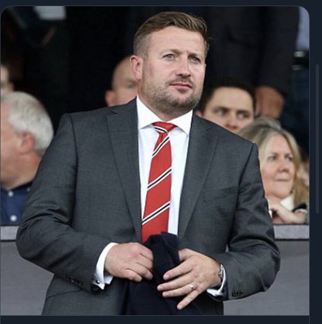 iamsalumally's tweet photo. Kama wamiliki wapya wa Manchester United watakuja kutoka Qatar 🇶🇦 mambo muhimu kabisa waanze kutoa hizi taka taka 🚮 richard Arnold CEO , john mortough football director na fletcher technique director 🚮 hapa hamna watu wa mpira
#GlazersOut #mortoughOUT #richardOUT https://t.co/01i9k1gN08