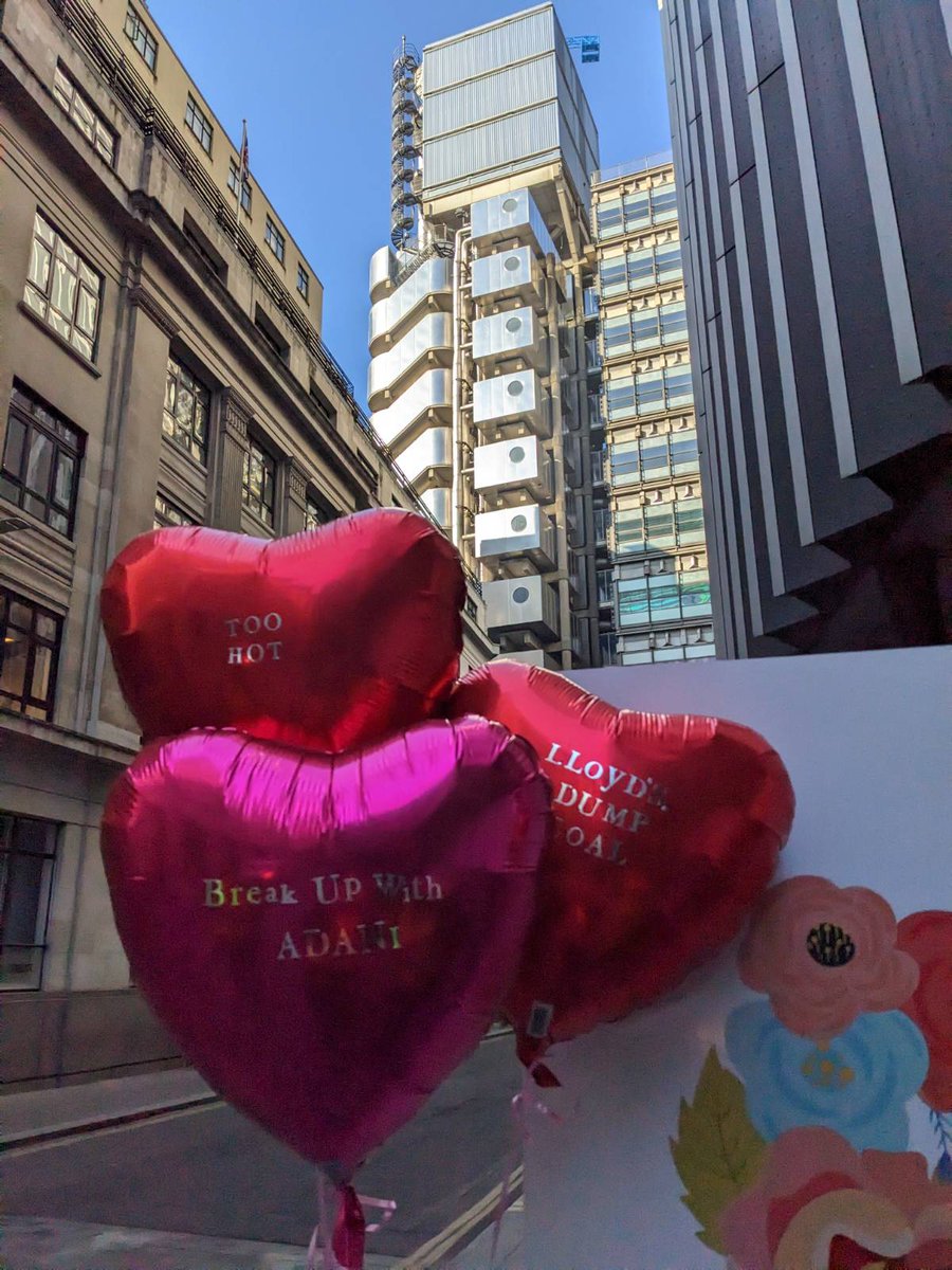 CoalActionUK's tweet photo. 'You Set My World On Fire' - 1000s of :broken_heart: #ValentinesDay messages delivered to @Probitas1492 demanding they stop insuring Adani's deadly coal mine. Contact them today - https://t.co/cImsY7ifpk #StopAdani https://t.co/OurCbPgDFG