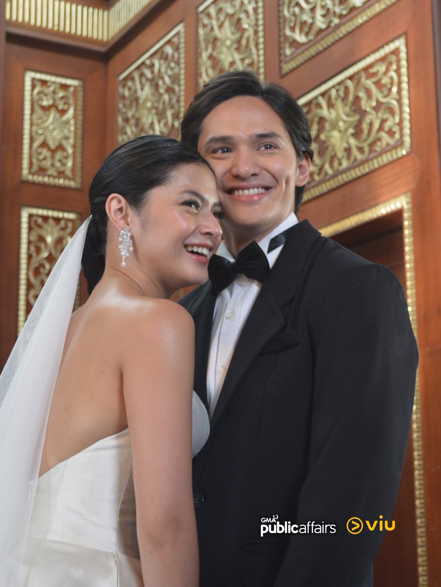 GMA_PA's tweet photo. Grabeng kilig naman ‘yun Ruru and Bianca! 💝

Nabitin din ba kayo sa first kiss on TV ng tambalang #RuCa? 😍 Ang buong eksena, abangan sa #TheWriteOne! #TheWriteOneFirstKiss 👩‍❤️‍💋‍👨 #GMAViu 

WATCH THE TEASER HERE: https://t.co/JXjMyavX7M https://t.co/nsNikX0c4Y