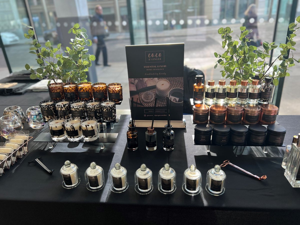 20GreshamSt's tweet photo. @20GreshamSt to celebrate #ValentinesDay we welcomed @Coco_ginger16  who provided us with a stunning array of Luxury candles, diffusers and home fragrances that are Handcrafted by Mandy Paterson in Essex. 🕯️♥️🕯️♥️🕯️
To support the buisness please visit : 
https://t.co/HGX0LbrROV https://t.co/EXg36qBLxH