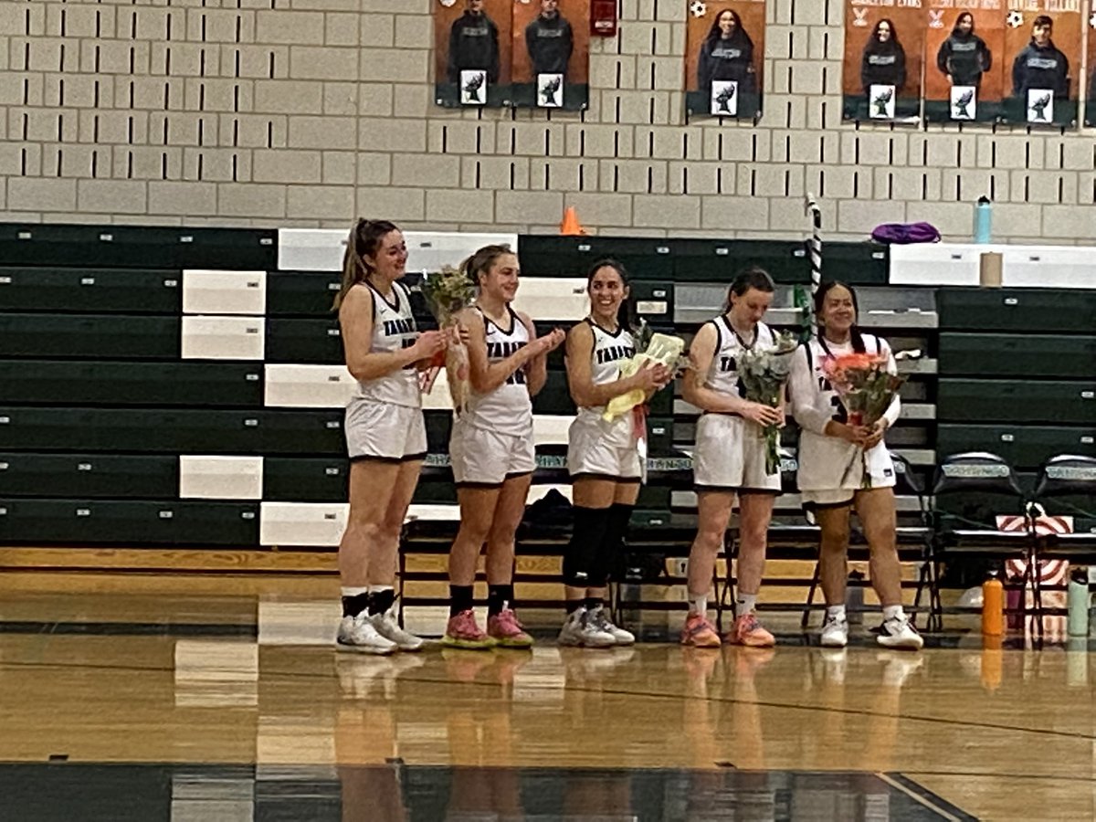 Carol Costello tweet media