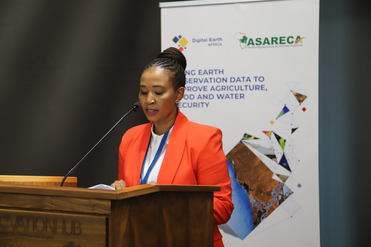 ASARECA's tweet photo. #WelcomeRemarks Research is a determinant for production and output in South Africa, through #partnerships with research institutions like @ASARECA, @ccardesa_sadc, and @ACIARAustralia. Research has played a fundamental role in food security Dr. Thembi Xaba, MD, @DEarthAfrica. https://t.co/O6JVPjBlVL
