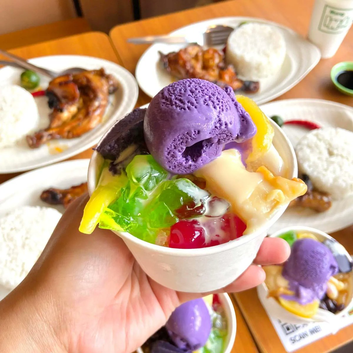 dearmomsph's tweet photo. Mang Inasal Ihaw-Sarap Combo Deals! This #MangInasalAt20, we got P20 off on our favorite Chicken Inasal Paa and Pecho with Unli Rice, small drink, and the New Halo-Halo 8oz Add-On!Promo is available until Mar. 31, kaya extended ang kilig celebration @MangInasalPH
#ILoveMangInasal https://t.co/Vkm4m0XVjJ