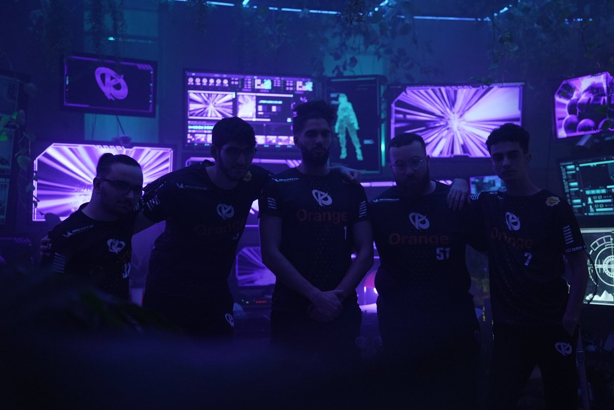 ScreaM_'s tweet photo. L'heure pour notre première bataille.. 

On compte sur vous le BLUE WALL 🟦 

#KCORP #KCORPWIN https://t.co/KQ0L99FSaw