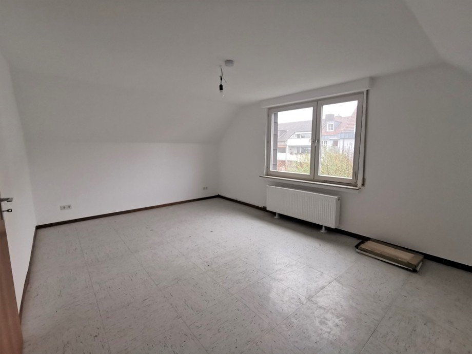 dieckmann_immo's tweet photo. #Dachgeschosswohnung in #Schwerte #Ergste
✓ ca. 65 m²
✓ 4 Zimmer
✓ Tageslichtbad mit Dusche
✓ zahlreiche Staumöglichkeiten
✓ gepflegter Zustand
✓ Waschkeller
✓ Kaltmiete: 520,00€
https://t.co/rtBGxwwVw8
📩 immo@dieckmann-immobilien.de
📲 +49 (0) 23 04 - 23 96 110 https://t.co/XrthEfDlEW