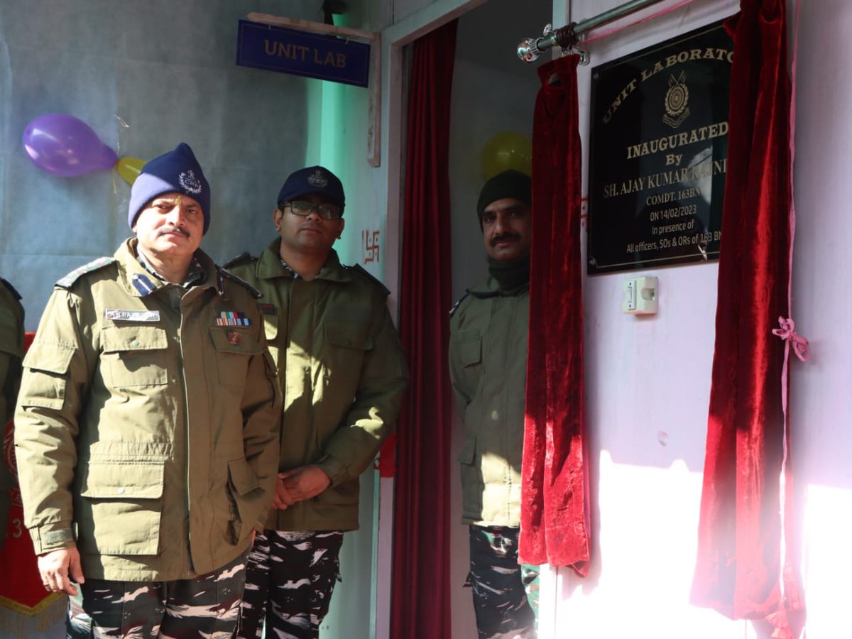 163bn's tweet photo. 163Bn CRPF has established Laboratory in the Unit Hospital at Qazigund, so that unit personal get all necessary text done here..... https://t.co/HqWpbHy1OO