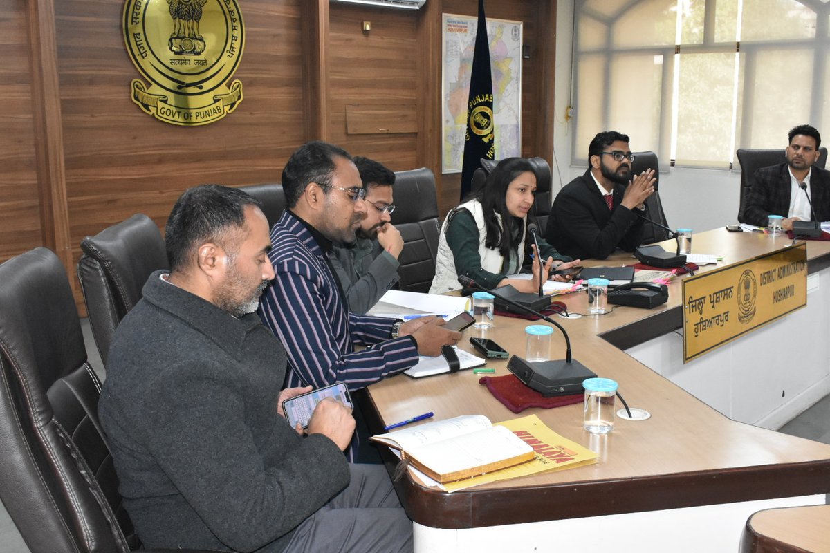 #MeraGharMereNaam
#Swamitva
‘Mera Ghar Mere Naam’ is a boon for obtaining legal rights of property in Laal Lakeer areas, says Mission Director, SWAMITVA Keshav Hingonia
-Reviews Progress at Hoshiarpur district
<a href="/BhagwantMann/">Bhagwant Mann</a>
<a href="/CsPunjab/">Chief Secretary Punjab</a>