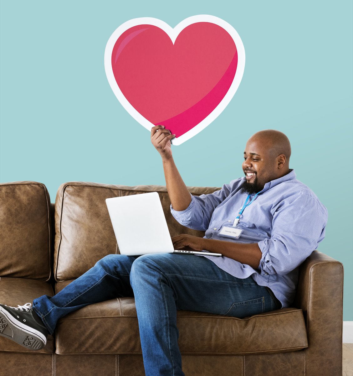 BossCowRw's tweet photo. Love is in the air, and so is technology! Happy Valentine's Day from all of us at @BossCowRw. Wishing you a day filled with love, happiness, and innovative tech solutions. ❤️🌹💻 #ValentinesDay #Technology #Innovation https://t.co/YupuEyMQio