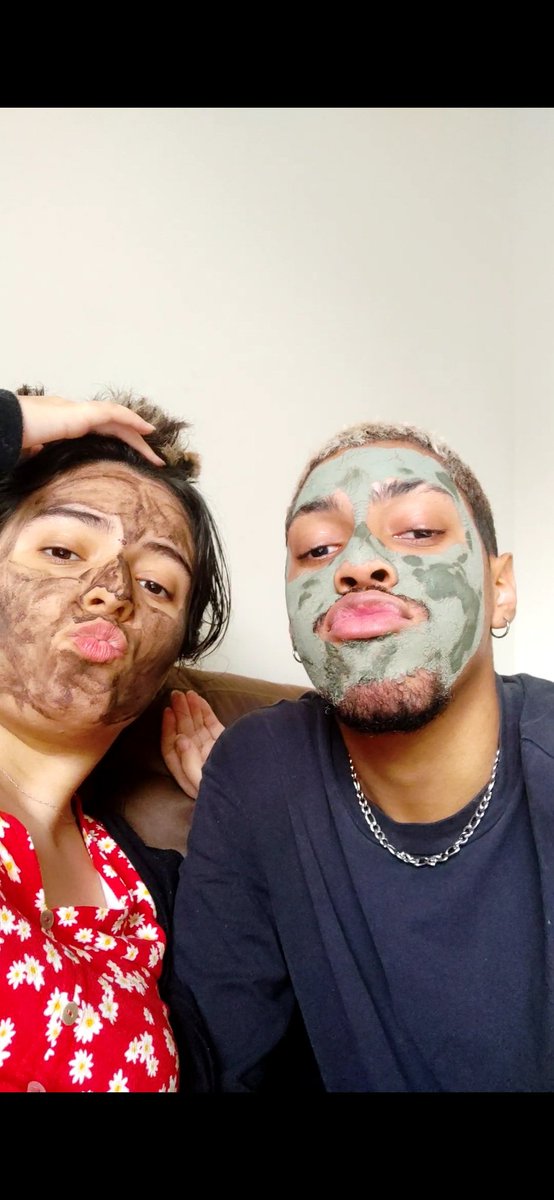 matheusgarzza's tweet photo. hoje faz 2 anos que o nome com V que eu mais amo deixou de ser Vasco da Gama e virou Vanessa Cassiana https://t.co/pXOCOODo6X