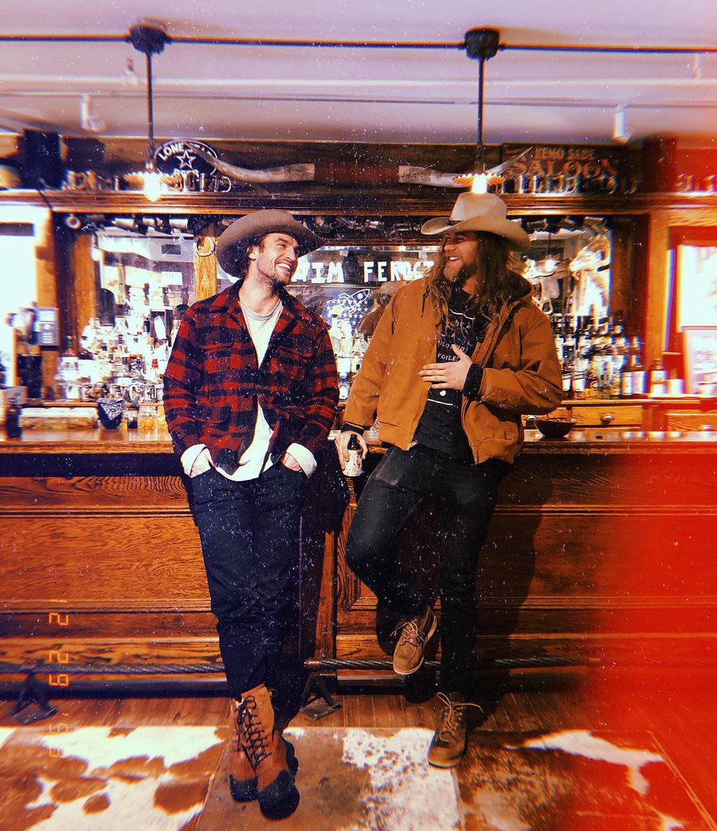 TrygveGorm's tweet photo. ᰣᰵ  So an old friend was nervous about Valentine's Day, we went out for drinks and I helped him relax. Happy Holidays?

ㅤㅤ——  #𝘯𝘴𝘧𝘸 #sexday × ↺
ㅤㅤㅤㅤ ⏲ㅤㅤ 🍺🍻 https://t.co/bXcVjrMdNn