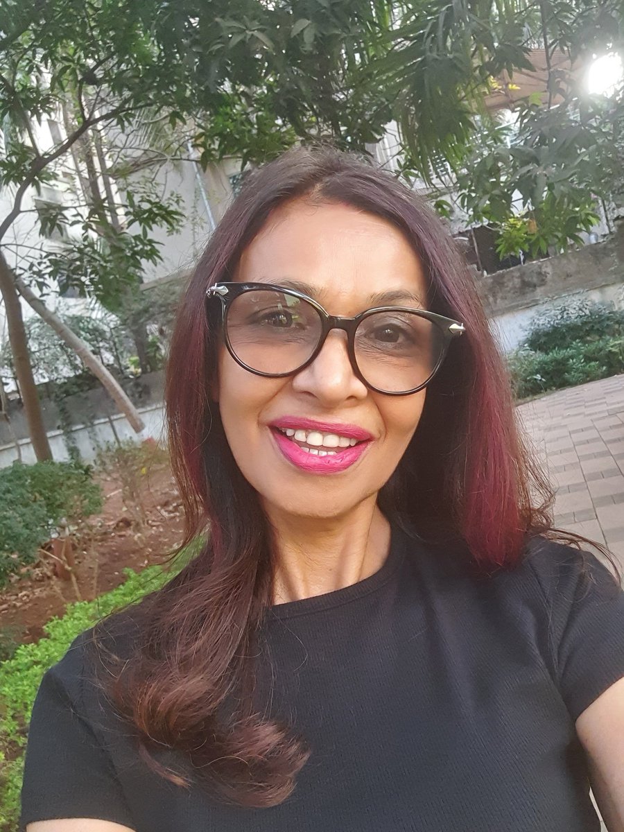 Happy Valentines Day to all my friends..Love is Universal so Spread Love NOT hate 
#HappyValentinesDay