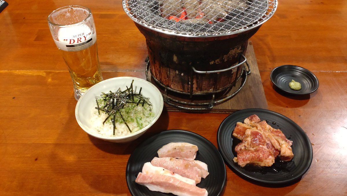 euphoricguitars's tweet photo. 一人焼肉 https://t.co/q8YNuBJAZS