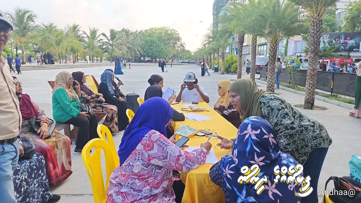 Andhaa8's tweet photo. ފިކުރެއްގެ ދިރުން ފޯމް ފުރުން އާޓިފިޝަލް  ބީޗުގައި ކުރިއަށް ދަނީ!
#FikureggeDhirun https://t.co/m9ZNNzcyjZ