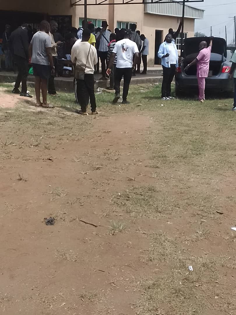 ACJUniben's tweet photo. Time: 1:20pm

Staff School now. Things look more organized here.

#UNIBENSUG23
#UNIBENDECIDES https://t.co/quRYUt45YD