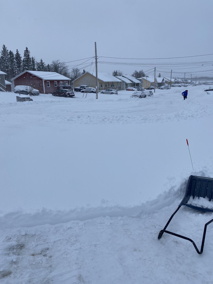 Matty_thomps's tweet photo. This is the end of my driveway and this is the quality of service offered from @AntigonishTown consistently for snow removal.  Please DM me a PO# so I can bill for this.  I’m tired of shovelling the cul de sac.  Plow has been here twice #expecttheminimum #minimumeffort https://t.co/zivXid2fR8