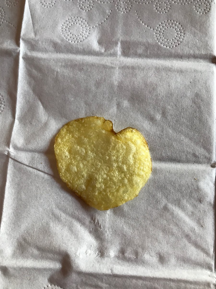 starzone510's tweet photo. @walkers_crisps #LoveFromWalkers https://t.co/KnPBbztdgW