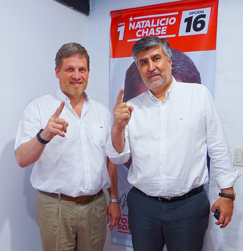 Con el Pdte. de la Sec. 3, Juan Carlos Duarte, vamos a trabajar juntos en el fortalecimiento de nuestra <a href="/ANRParaguay/">ANR - Paraguay</a> con miras a las próximas elecciones y así seguir engrandeciendo nuestro 🇵🇾 

Todos Somos 1 
Natalicio Chase al Senado
Lista 1 Opción 16 🚩