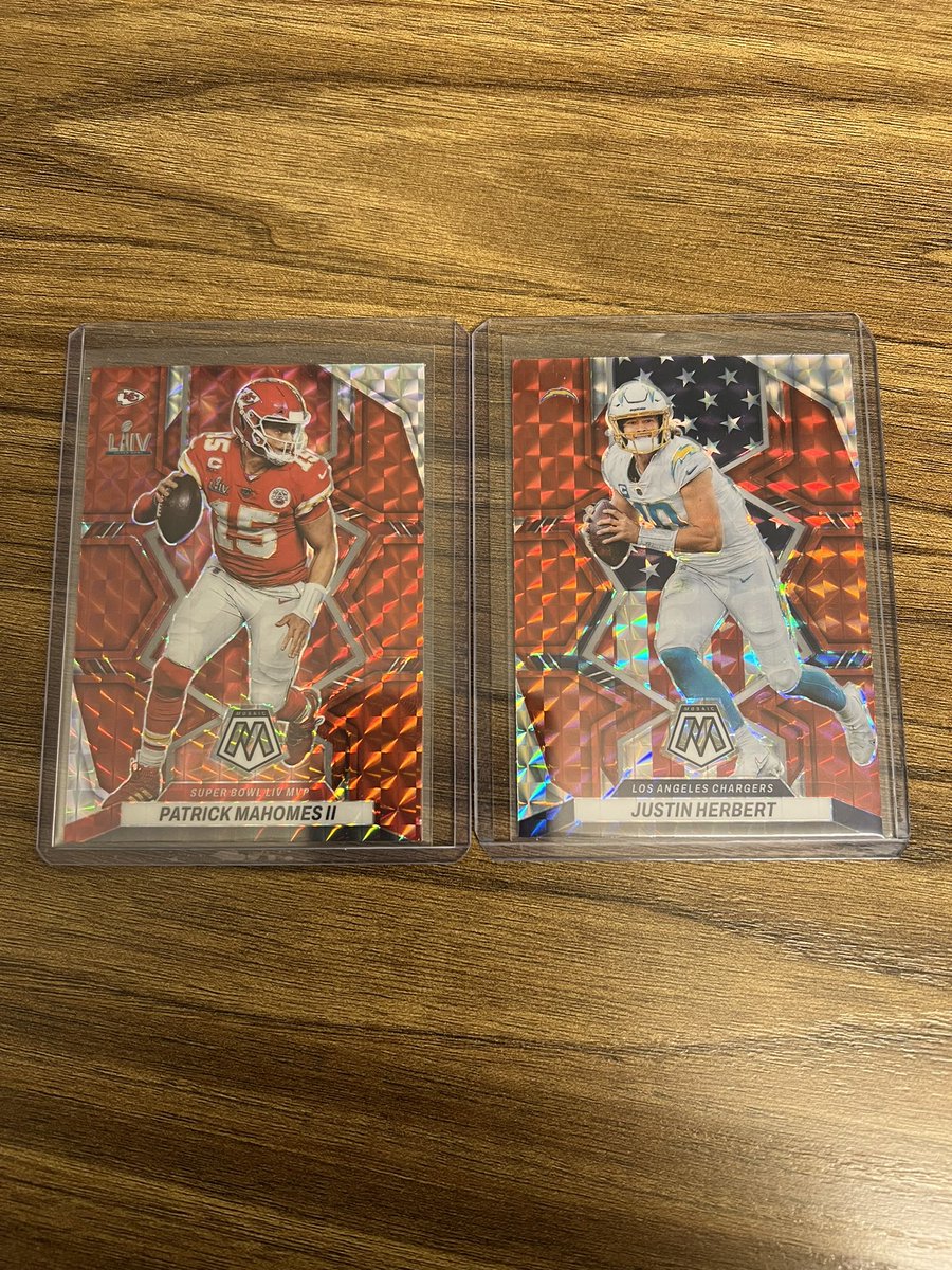 ants059's tweet photo. @stokesboyscards @sports_sell @SportsSell3 @TonysCards @CardboardEchoes @HobbyConnector @TheHobby247 Deebo rookie /75 20$ pwe
Mahomes mosaic red 12$ pwe
Herbert red 10$ pwe
Paul george tmall gold wave 15$ pwe

Dm any offers https://t.co/I7HAPLv5EW