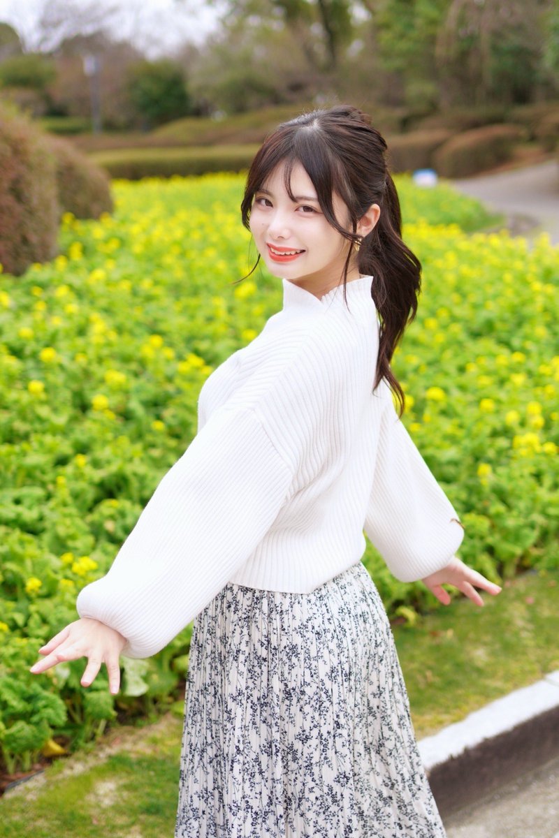msQu_No1's tweet photo. 【ご報告】
Miss of Miss 2次審査通過しました！
お返事も追いついていない私に投票続けてくれた優しい皆様や、頻度の高い配信にお忙しい中来てくださる暖かな皆様のおかげです。
絶対にファイナルステージに立ちたいです。お願いや告知がさらに増えるかもしれませんがあと少しお付き合い下さい。 https://t.co/w7KTP5VR0M