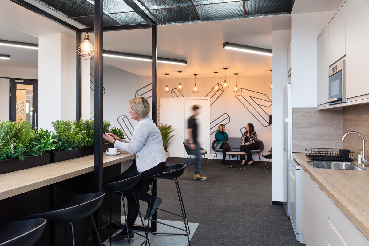 mantlespace's tweet photo. Bring your business to The Lambourn. Situated in Abingdon, Oxfordshire our space offers a sleek, modern working environment. DM for a tour today and come and meet the team.
#businessspace #mantlespace #coworkingspace #officespace #deskspace #flexiofficespace https://t.co/tjyKnI56vy