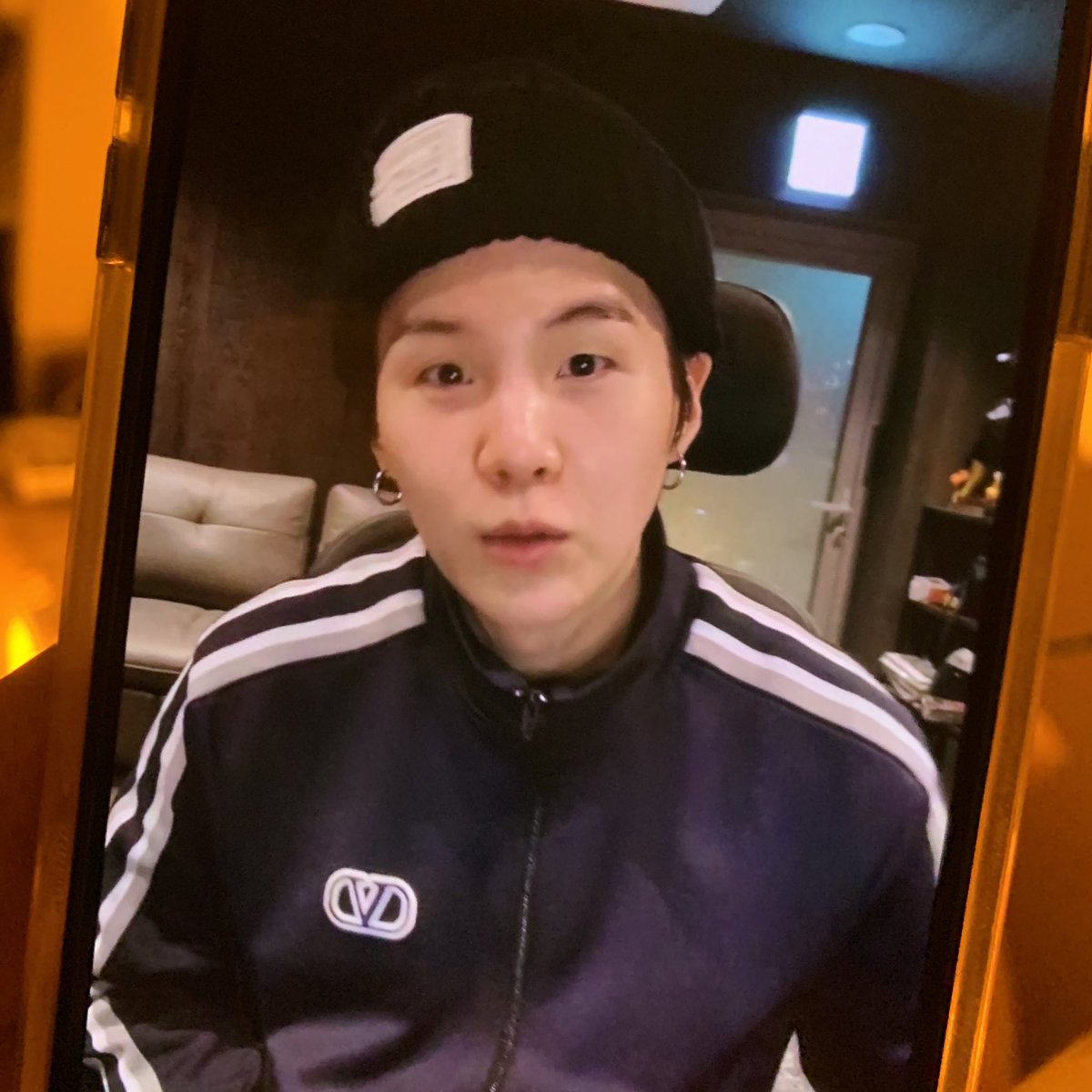 abcderinna's tweet photo. NFO KONSER SUGA AGUST D TOUR in JAKARTA

✨APA AJA YANG PERLU KAMU SIAPKAN SEBELUM WAR dan KONSER ✨

#SUGA #AgustD #SUGA_AgustD_TOUR #SUGA_AgustD_Jakarta  💜

a thread https://t.co/hJcMtGwmkl