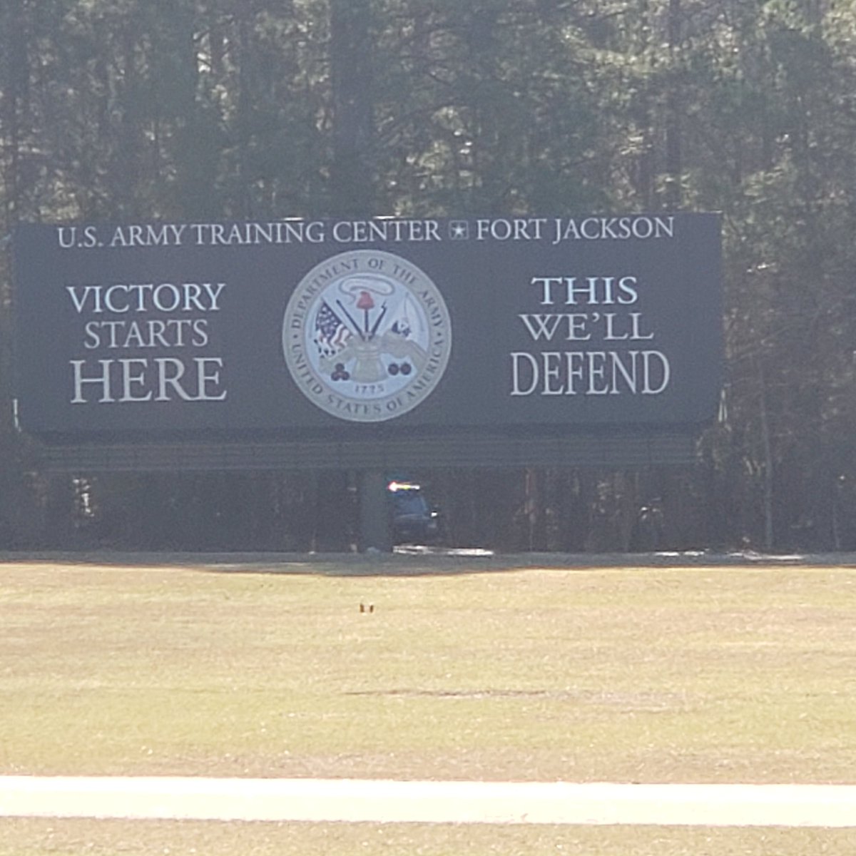 CoachMikalUwood's tweet photo. Proud Father enjoying my son's family day and gearing up for tomorrow's graduation #Whoa #FortJacksonSC https://t.co/NVqFRIgJxT