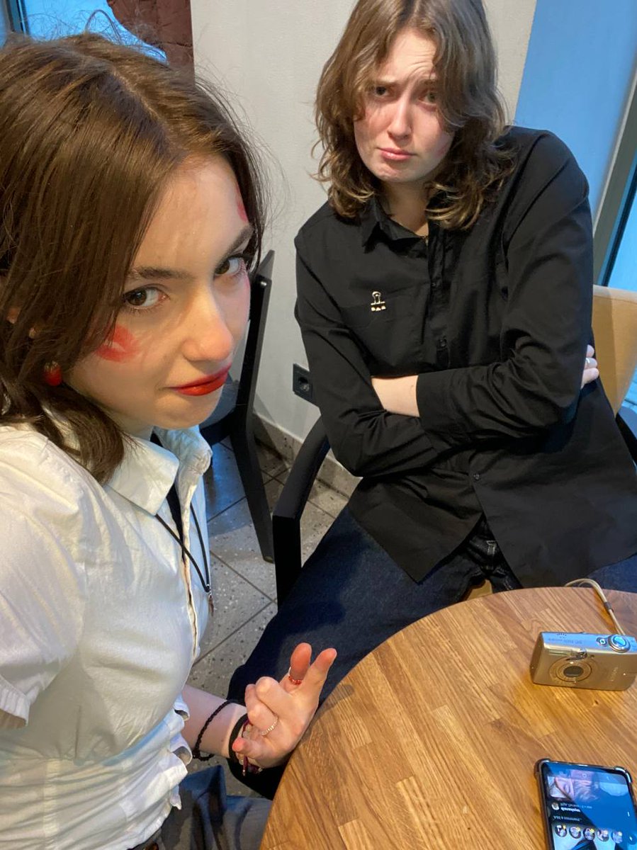 filllatova_'s tweet photo. люблю её сильно сильно https://t.co/wNU2gAdxaR