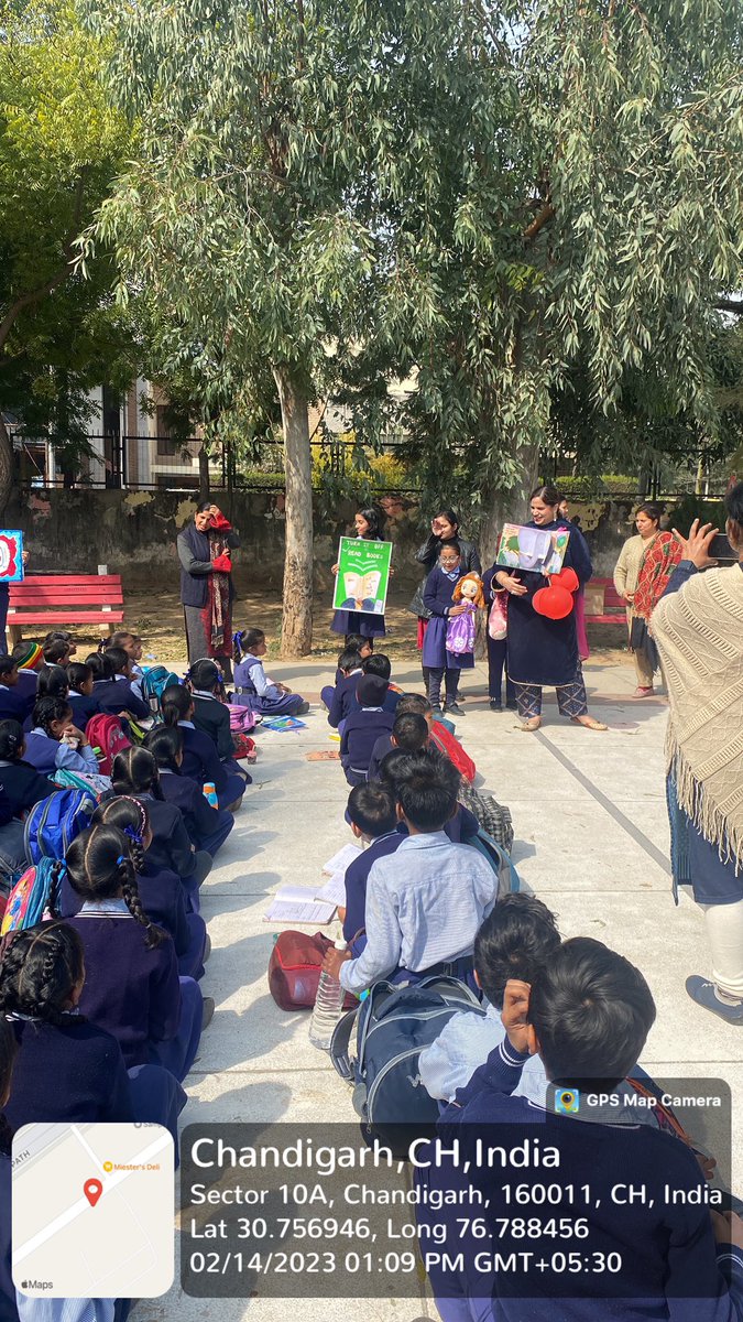 Conducted ‘Love For Books’ campaign at government schools of Chandigarh today on #ValentinesDay #LoveForBooks @IFLA @thetribunechd @DainikBhaskar @RrrlfKolkata @EduMinOfIndia @ash_niv @ajaynewsman @mohitgupta1962 @pritamt2707 @clickjassi @ShatabdiShalee @DDnewschd