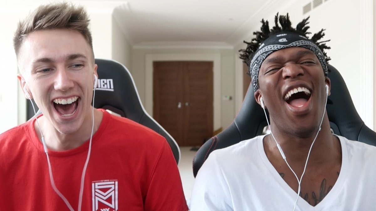 Sidemen's tweet photo. Happy Valentine’s day to this power couple ❤️ https://t.co/ygCjr1fOTQ