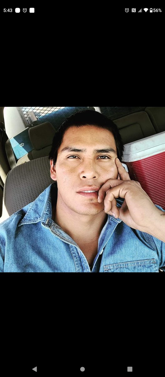 BaitedNavajoMen's tweet photo. Somebody Bait This seXXXy Man, I Wanna See Him Head To Toes 🤤 https://t.co/veRcZSEoRH