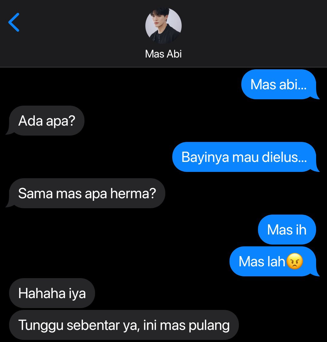 — nomin au

• Rhythm— katanya, kalau benci sama orang itu jangan kebangetan.

Cw // mpreg