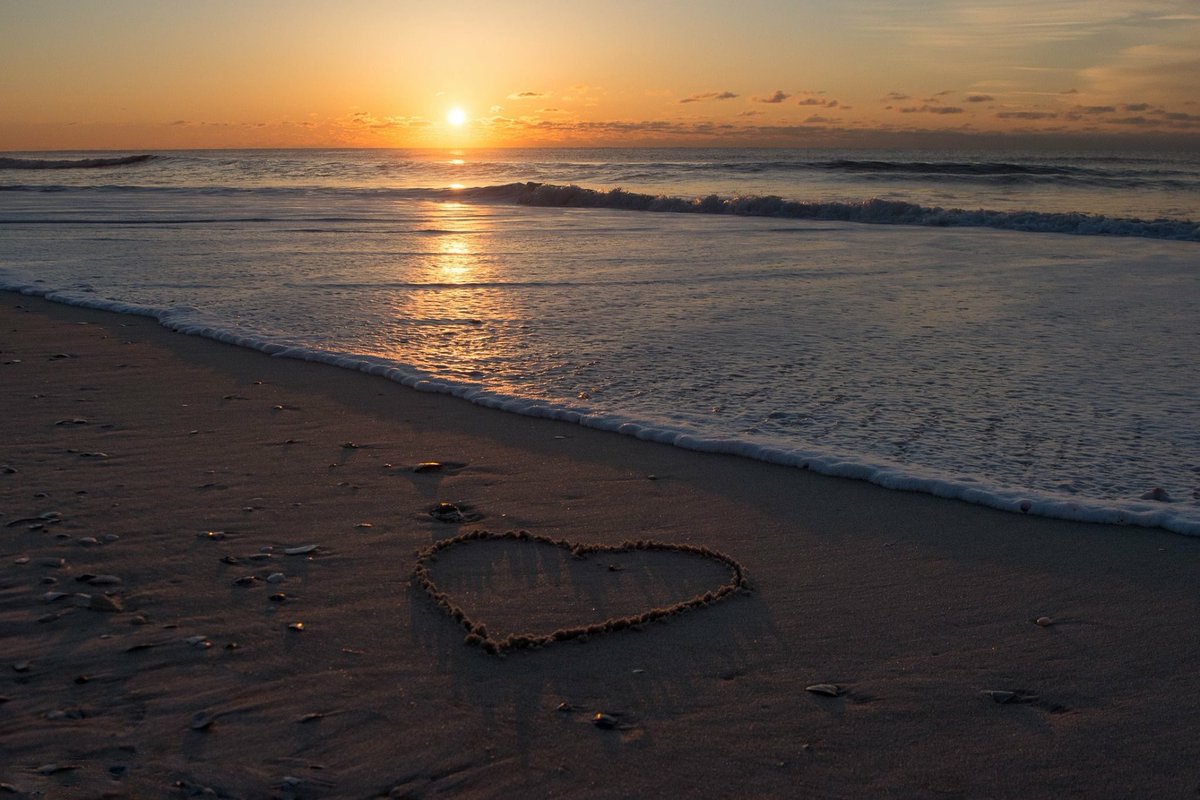 stockdiva02's tweet photo. Good morning from L.I. https://t.co/M57dxcYRC7