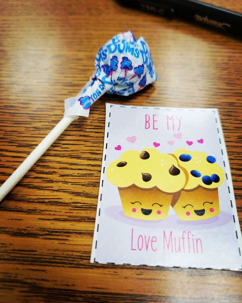 skipstomusic's tweet photo. #happyvalentinesday Dum Dum

#lovemuffin #valentinesday #workhusband https://t.co/jIZki0pOD4