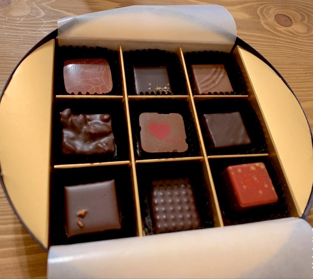 bon_bon_Chofu's tweet photo. 🫰🏻Happy Valentine🍫´-

手作りはまた時間がある日に👩‍🍳💕 https://t.co/WCxzXkiJHP