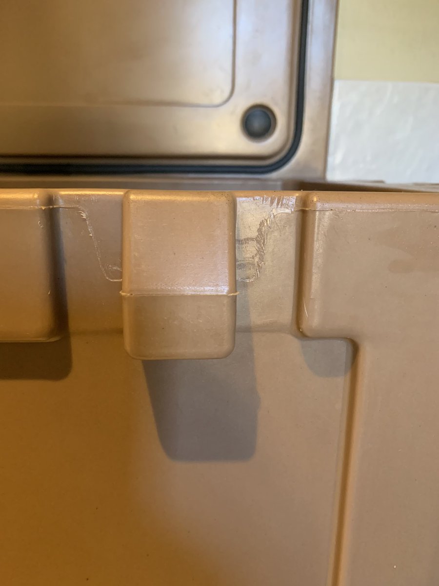 ltnduna's tweet photo. The supplier is assessing if the product is indeed damaged @OneDayOnlycoza https://t.co/iSsqOZXF3a