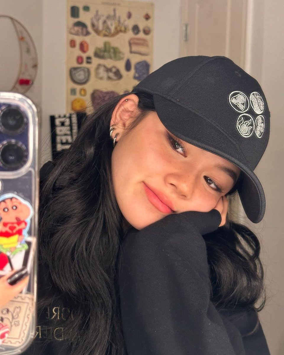 sithgojo's tweet photo. i GASPED THATS MY TY LEE 😭❤️ https://t.co/2AIZyARNKw