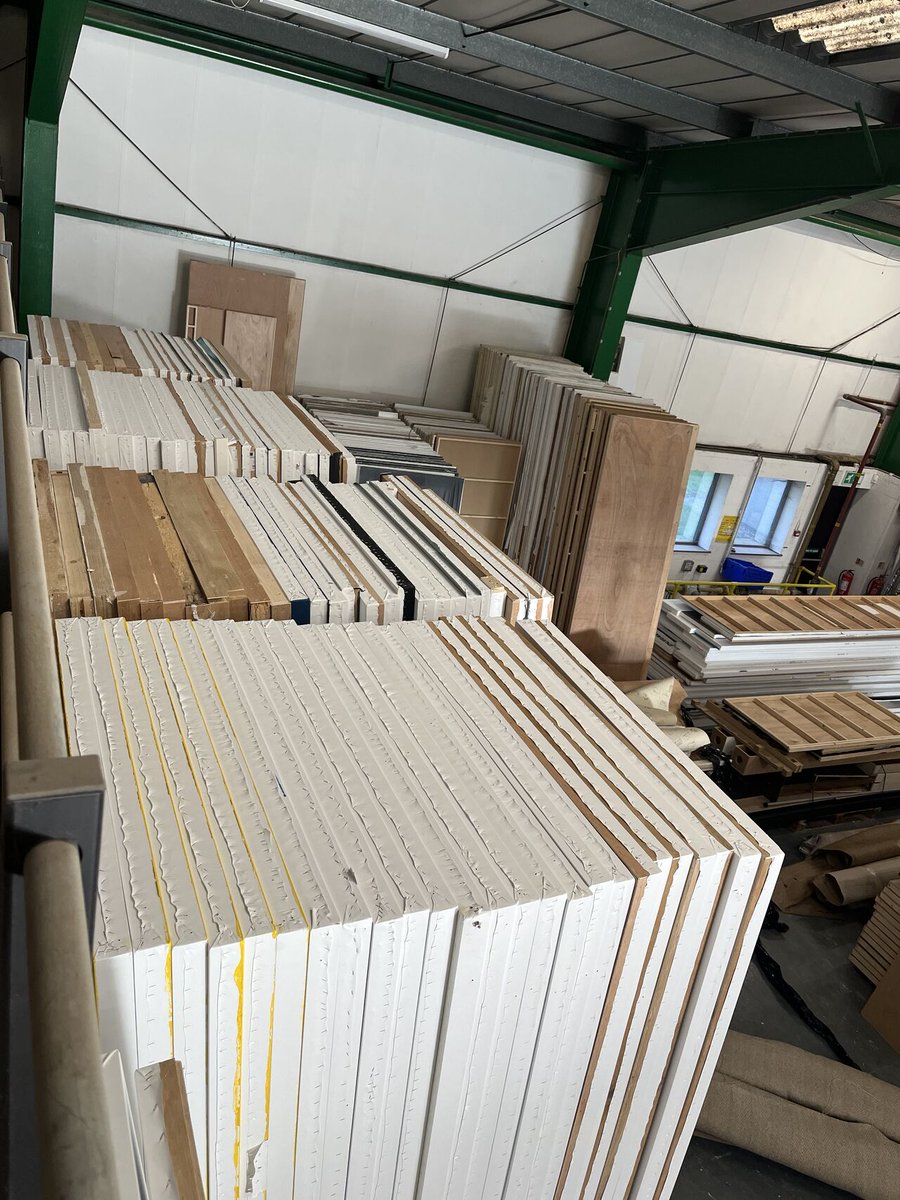 01exuk's tweet photo. Happy Valentines Day ❣️

🌹 Roses are Red
💙 Violets are Blue
🌍 Our clients reuse exhibition stands, How sustainable are you?

#eventprofs #sustainability #reducecarbonfootprint #standbuilder #exhibitions #exhibitionstanddesign #spaceonly #01ex https://t.co/G4Mua3AHrZ