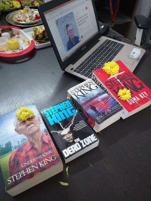 Nandeeshbm's tweet photo. 'Divine ritual to a weird writer'. @StephenKing s books arrived today and we did a small ritual to honor his work. 

#stephenking #bookchor @bookchor #booklover #horrorbooks #dumakey #underthedome #thedeadzone #bagofbones https://t.co/RfMT0UWpEb