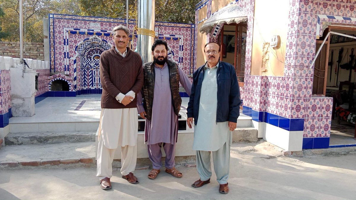 PaharpurPpp's tweet photo. کاٹھ گڑھ 
سید پیر نجف علی شاہ صاحب نے  (Na38) پر@ahmadkundi احمد کنڈی کی حمایت کا اعلان کیا اور بھر پور تعاون کی یقین دہانی کروائی انشاءاللّه کاٹھ گڑھ میں بھاری لیڈ سے کامیاب کروائیں گے- @fkkundi https://t.co/QSTglBaW0a