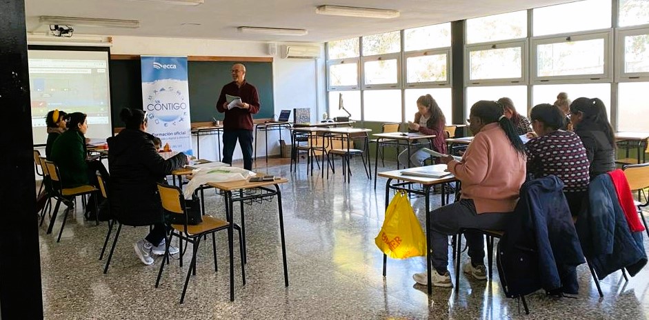 gzaracho_ecca's tweet photo. ✅18 mujeres
✅de 8 nacionalidades diferentes
✅de 3 continentes 🌎 distintos
residentes en la ciudad de Alicante
Con el objetivo de #CrearAlternativas de formación y empleabilidad.
Gracias @crequena_m y @alicanteayto por permitirnos ser respuesta.
#EccaVaContigo https://t.co/ktruFfoSda