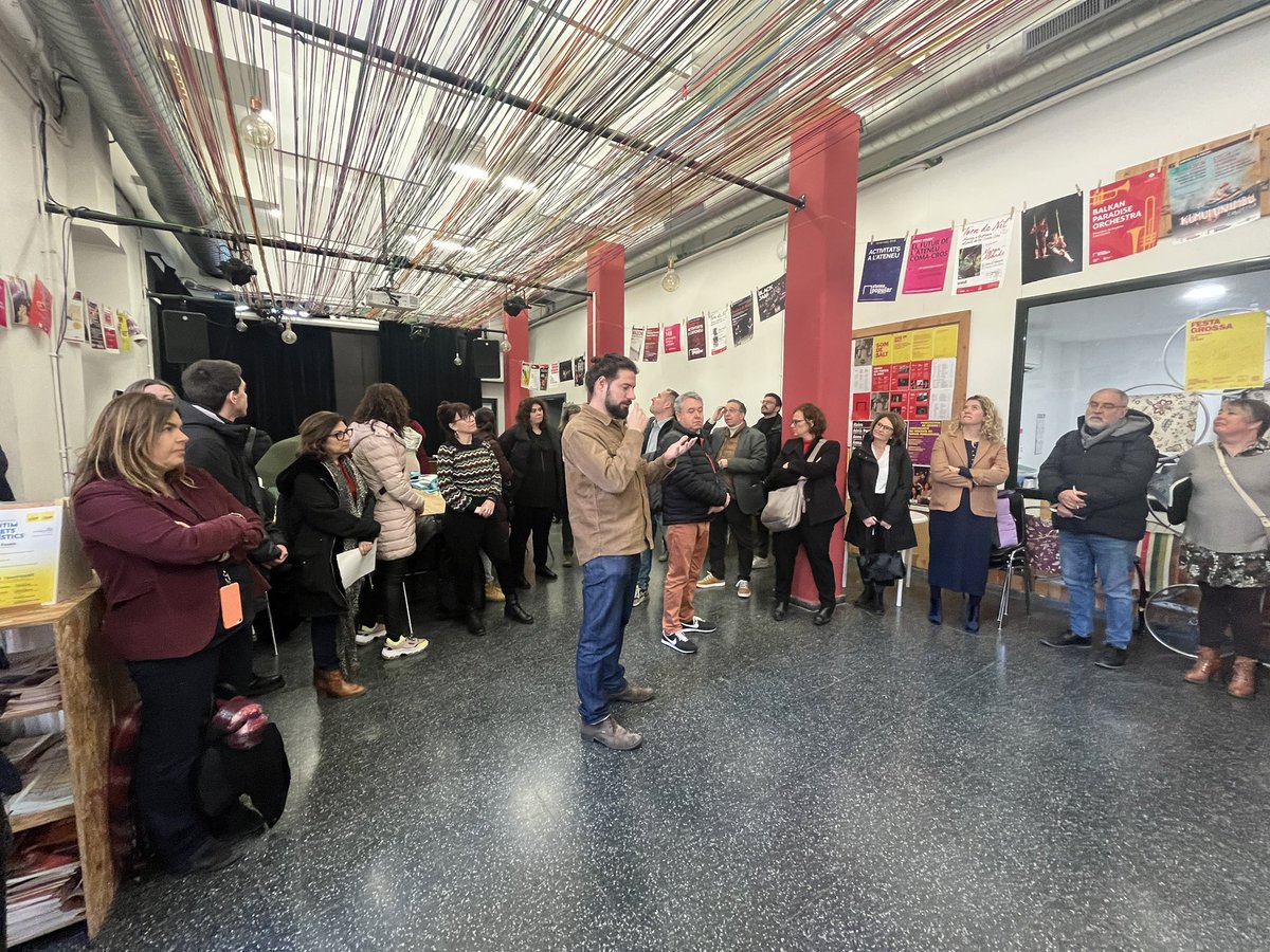 emprencat's tweet photo. 🗺️ Acabem la #MapathonCat de Girona a la Factoria Cultural Coma Cros @ViladeSalt.

🚀Gràcies per les experiències Rafael Aguilera @Forumimagina,
Francese Julia @KaveHome, 
@qgudayol @GironaNext,
@denisa0706 @blueroominn,
Georgina Coma @comastech i
@Miquel_Oliva @Fcreativacio https://t.co/Toccukxbbu